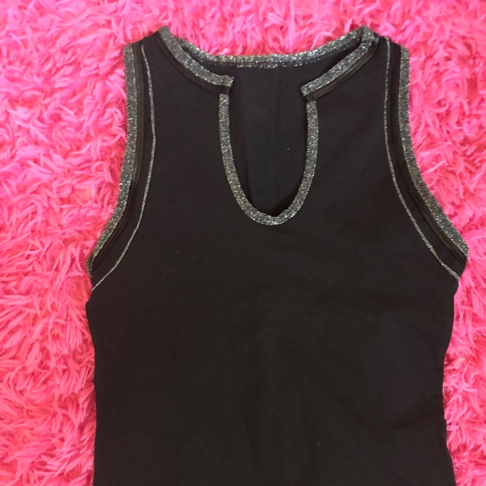 Women top